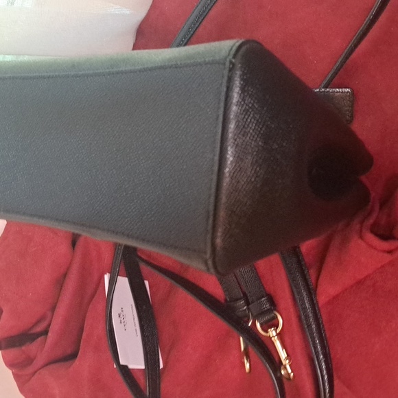 🎁 NEW Coach Etta Black Leather Shoulder/Crossbody Excellent Condition - Picture 12 of 16